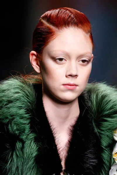 Look 122